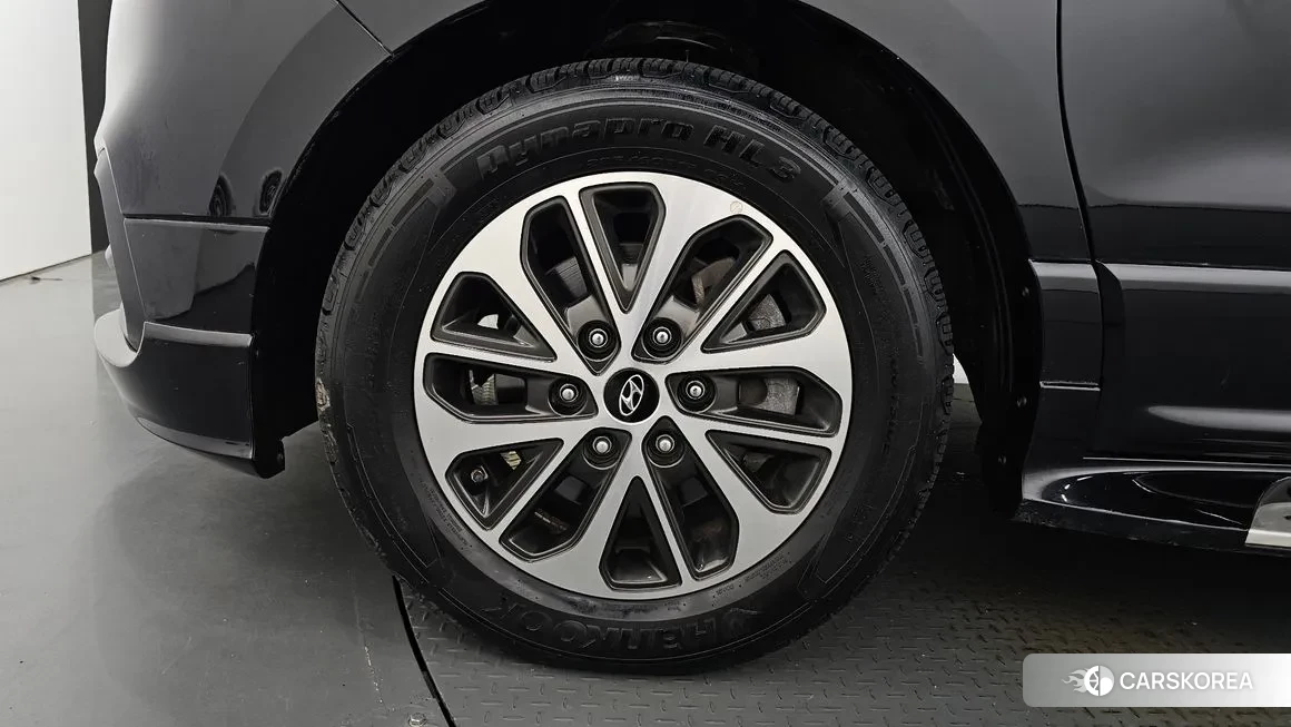 Hyundai The New Grand Starex id 2053719 из Кореи 15
