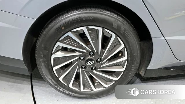 Hyundai Sonata D Edge Hybrid (DN8) id 4394767 из Кореи 33