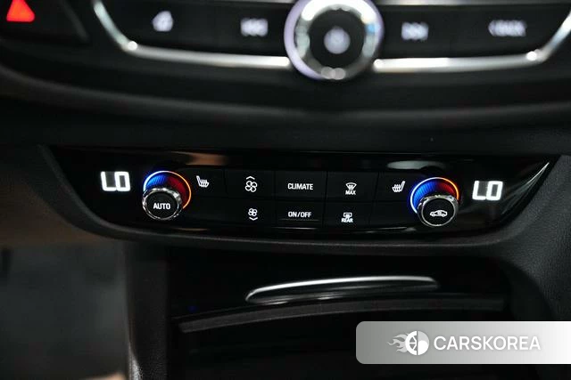 Buick Regal id 4238286 из Китая 16