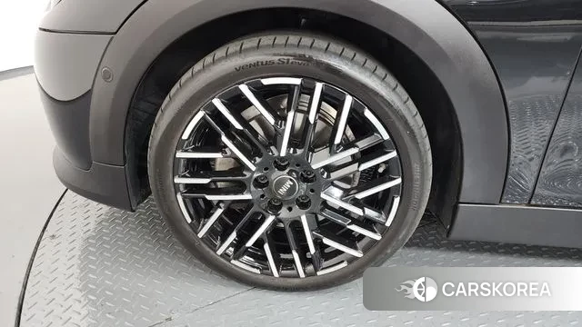 Mini Cooper S 4th Generation id 3327415 из Кореи 15