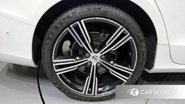 Volvo S60 3rd generation id 4434972 из Кореи 30