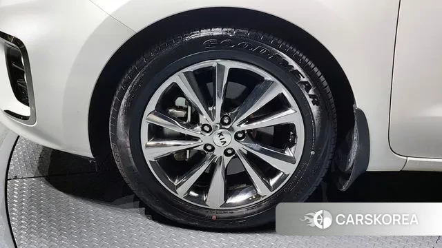 Kia The New Carnival id 3607665 из Кореи 15