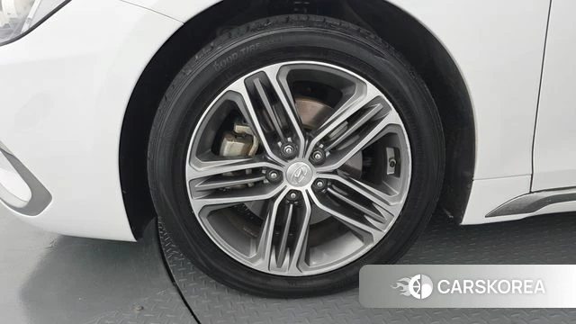 Hyundai Grandeur IG id 4652066 из Кореи 15