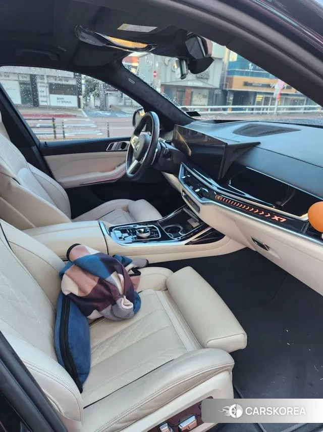 BMW X7 (G07) 2023 Черный из Кореи, фото 5