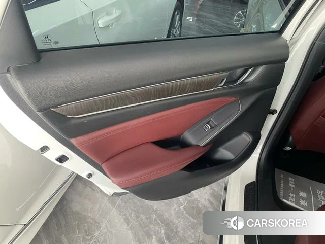 Honda Yingshipai id 4307783 из Китая 38