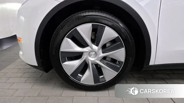 Tesla Model Y id 2931535 из Кореи 15