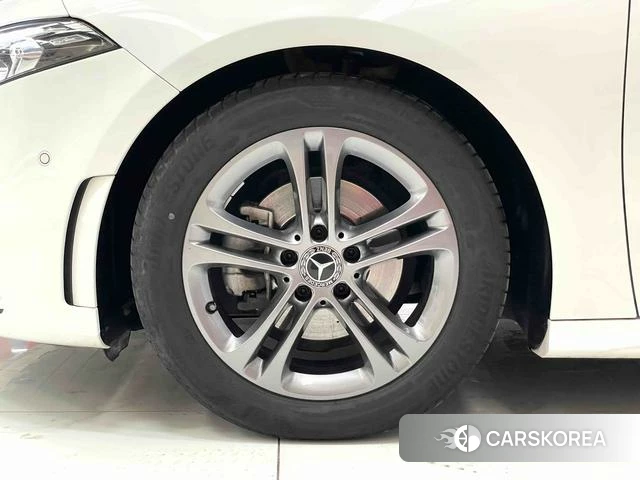 Mercedes-Benz Class A id 4207878 из Китая 15