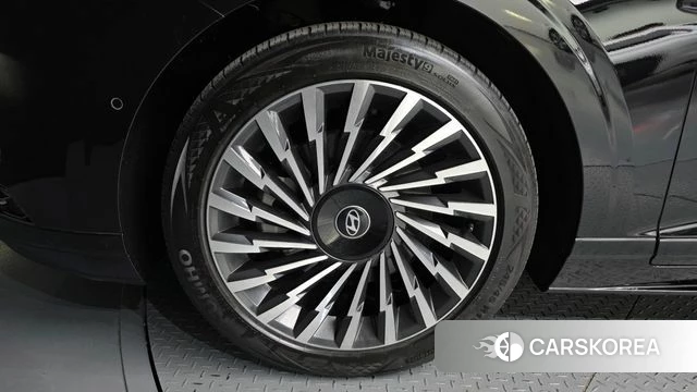 Hyundai Grandeur (GN7) id 4360727 из Кореи 15