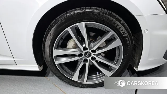 Audi A6 (C8) id 2940027 из Кореи 15