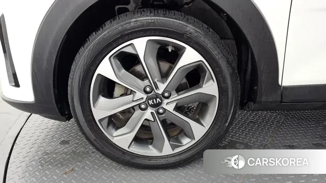 Kia Stonic id 3150497 из Кореи 15