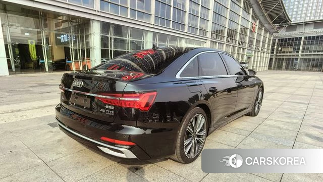 Audi A6L id 4260801 из Китая 12