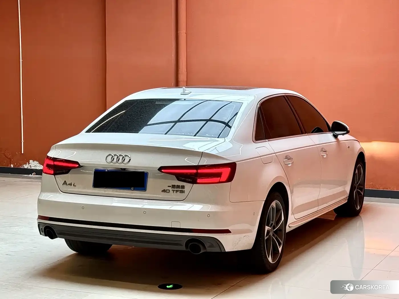 Audi A4L id 4679960 из Китая 8