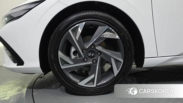 Hyundai The New Avante Hybrid (CN7) id 4407915 из Кореи 25