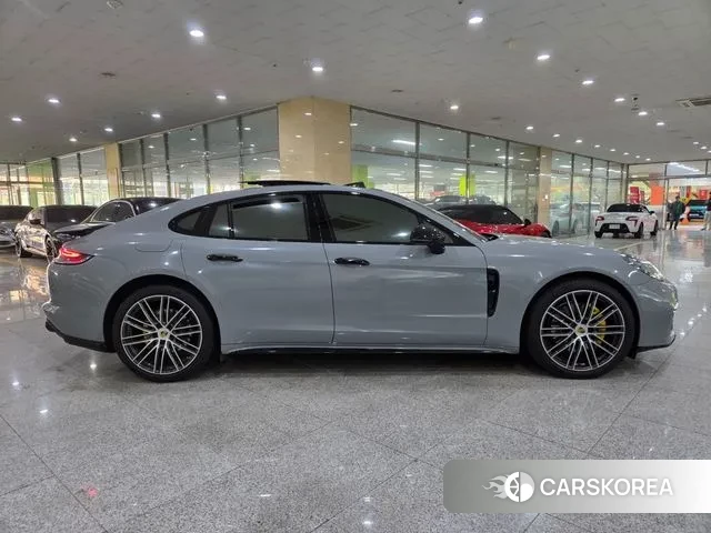 Porsche Panamera (971) id 3469964 из Кореи 15