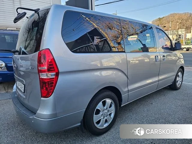 Hyundai The New Grand Starex id 3636626 из Кореи 15