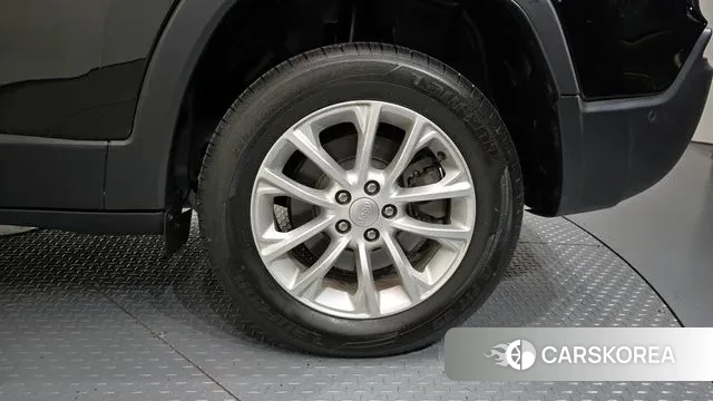 Jeep Cherokee (KL) id 3573769 из Кореи 15