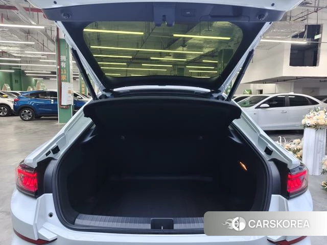 Volkswagen Lingdu id 3993393 из Китая 8