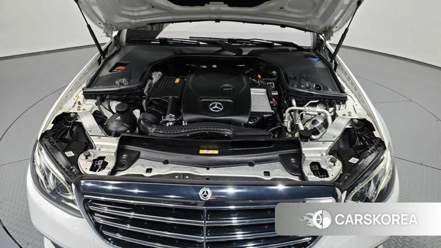 Mercedes-Benz E-Class W213 id 4225375 из Кореи 29