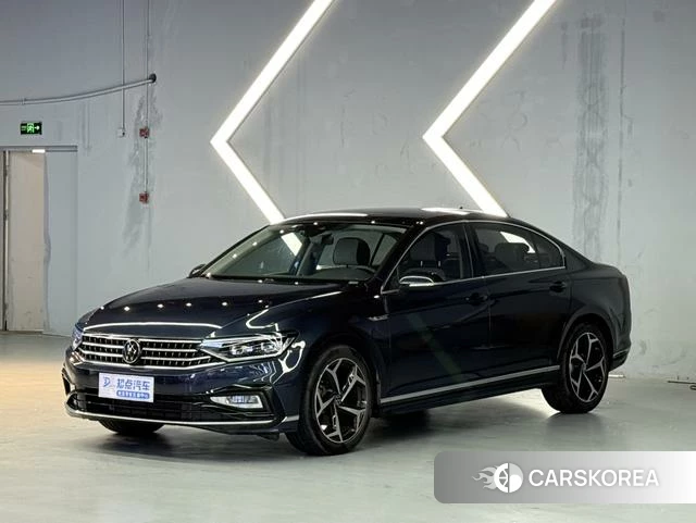 Volkswagen Magotan id 4238152 из Китая 18