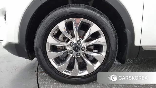 Kia The New Sorento id 3019038 из Кореи 15