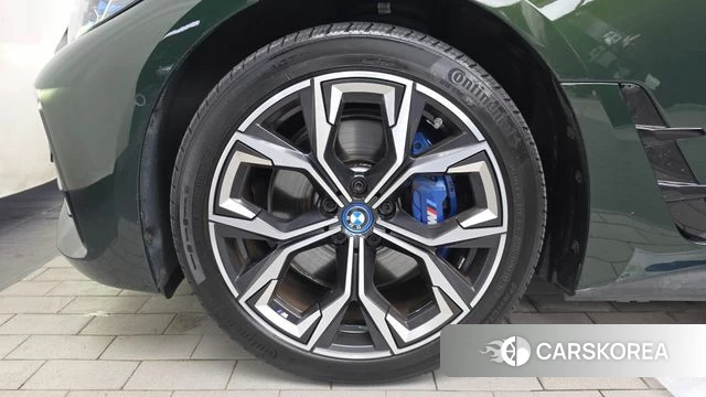 BMW i4 id 4758221 из Кореи 29