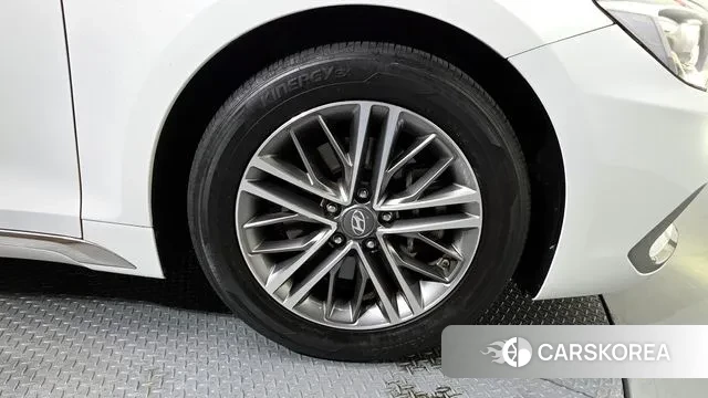 Hyundai Grandeur IG id 3024298 из Кореи 15
