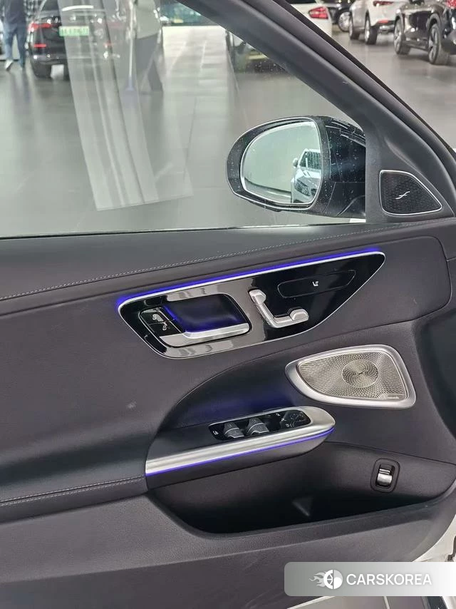 Mercedes-Benz Class C 2024 Белый из Китая, фото 5