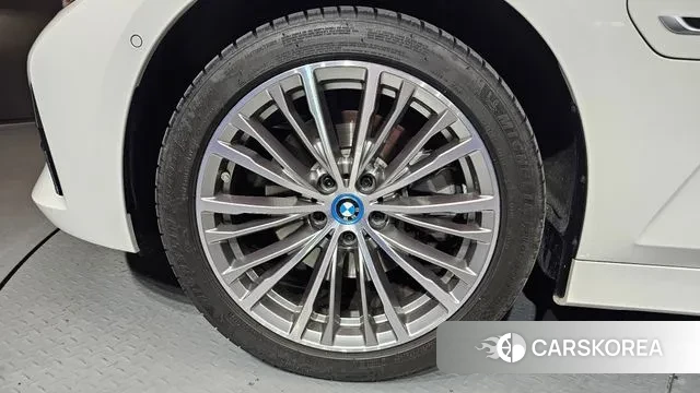 BMW 3 Series (G20) id 3053745 из Кореи 15