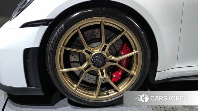 Porsche 911(992) id 4548496 из Кореи 15
