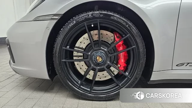 Porsche 911(992) id 3561323 из Кореи 15