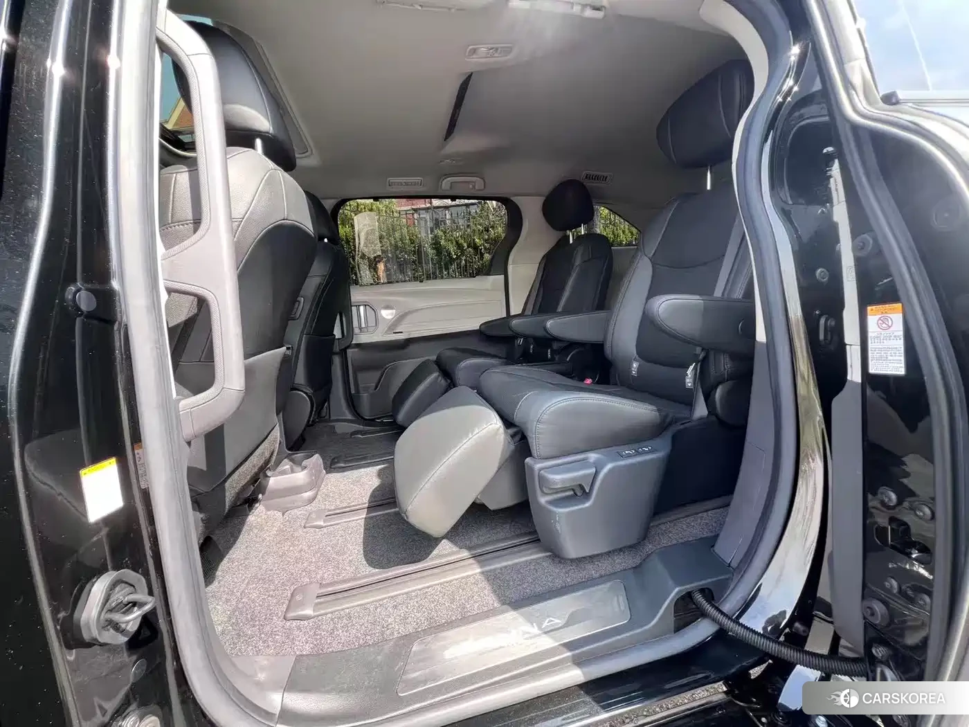 Toyota Sienna id 4674285 из Китая 13