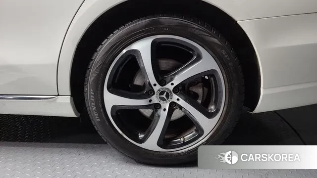 Mercedes-Benz E-Class W213 id 3499432 из Кореи 15