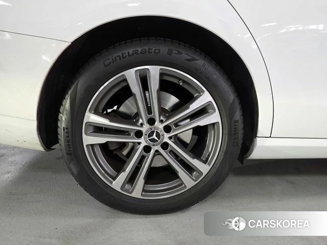 Mercedes-Benz E-Class W213 id 4231154 из Кореи 12