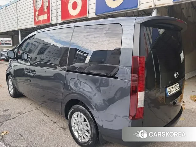 Hyundai Staria id 3451422 из Кореи 15