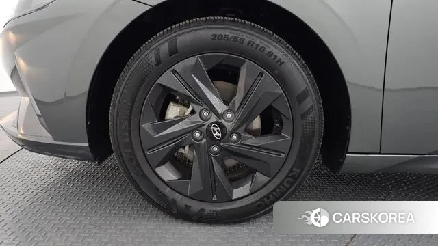 Hyundai Avante (CN7) id 3452863 из Кореи 15