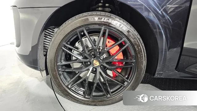 Porsche Macan id 3659591 из Кореи 15