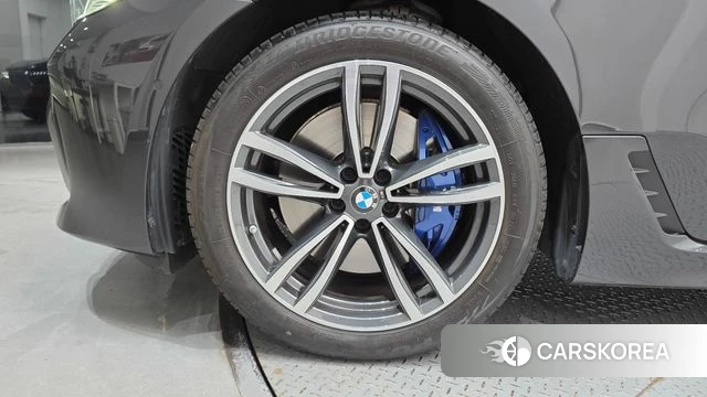 BMW 6 Series GT (G32) id 4649856 из Кореи 30