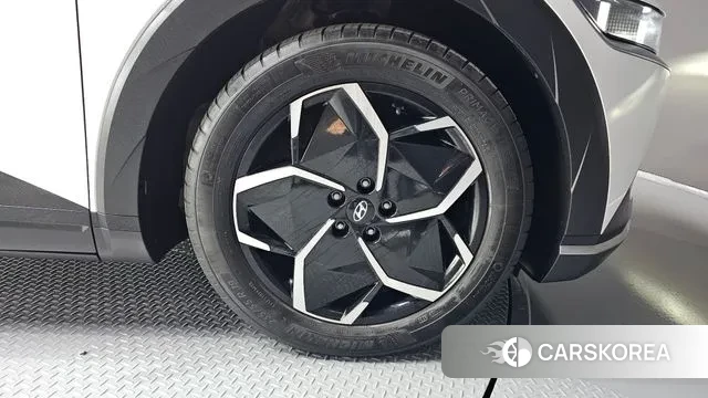 Hyundai Ionic 5 id 3306663 из Кореи 15