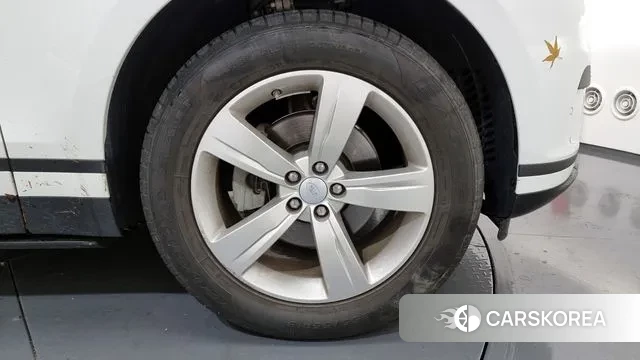 Land Rover Range Rover Velar id 3418190 из Кореи 15