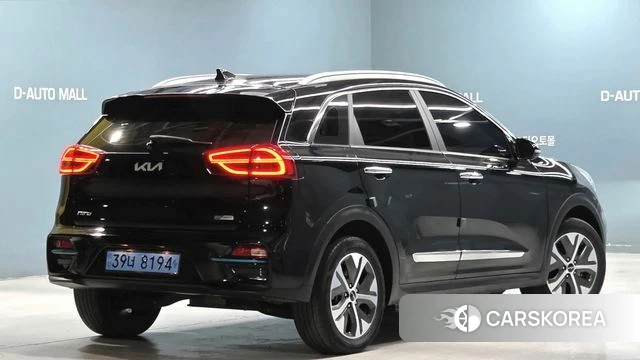 Kia Niro EV id 3889280 из Кореи 15