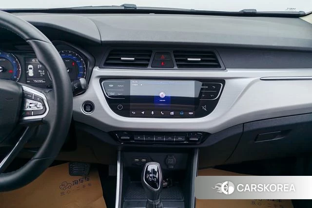 Geely Automobile Vision X3 id 3768914 из Китая 12