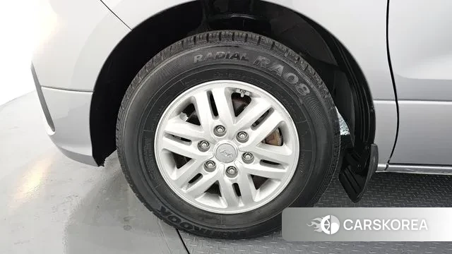 Hyundai The New Grand Starex id 3598334 из Кореи 15