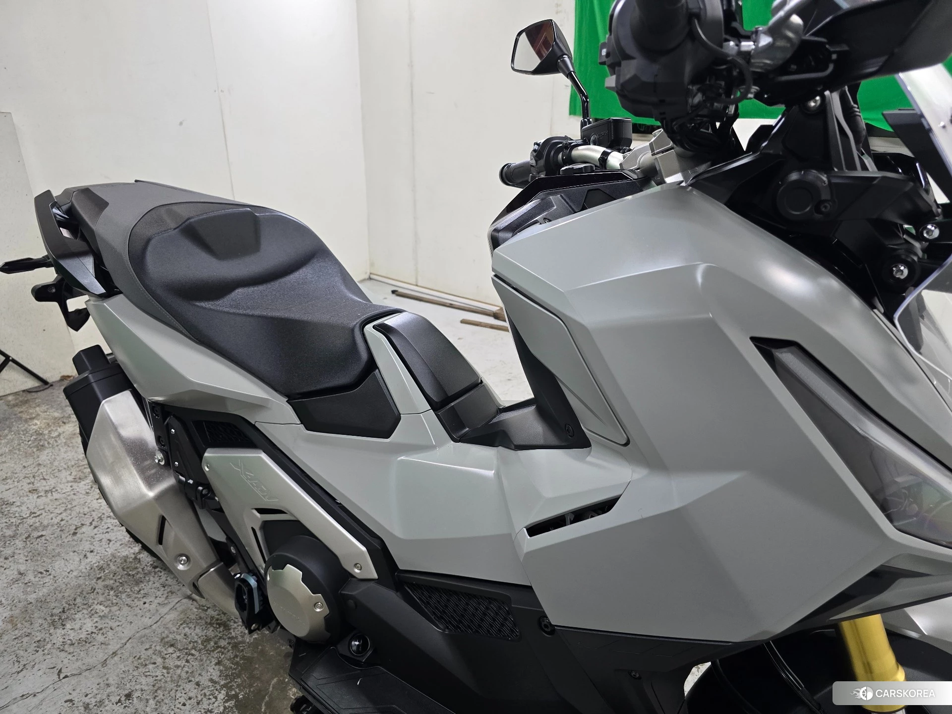Проданный Honda X-ADV 750 id 4352875 из Японии, фото 25
