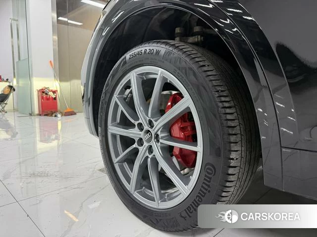 Audi Q5L id 4221038 из Китая 16