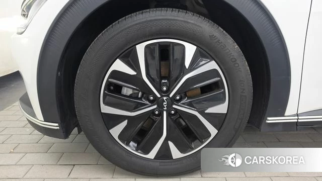 Kia EV6 id 4758925 из Кореи 28