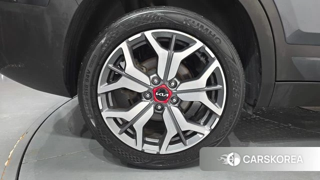 Kia Seltos id 4624710 из Кореи 30