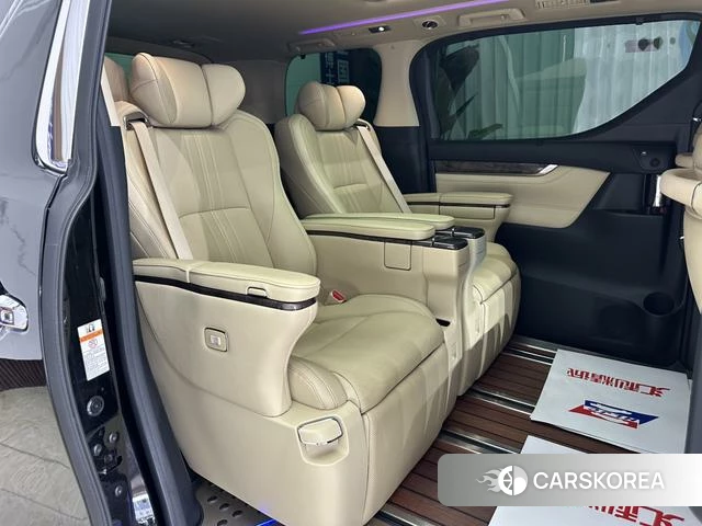 Toyota Elfa id 4258362 из Китая 13