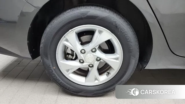 Hyundai Avante (CN7) id 3348888 из Кореи 15