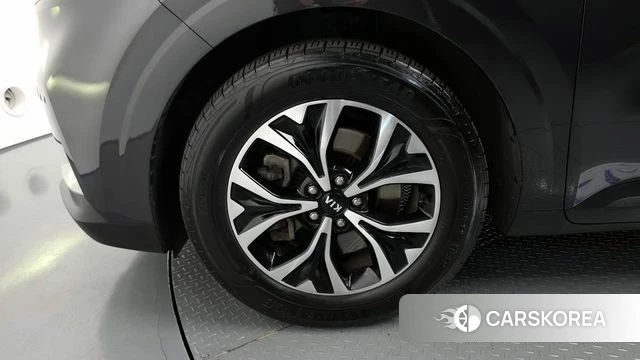 Kia Carnival 4th generation id 4250351 из Кореи 15