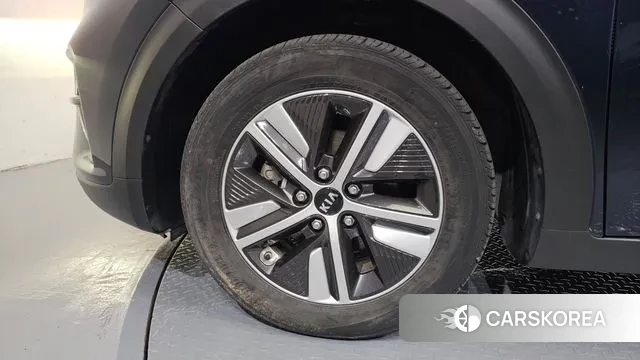 Kia The New Niro id 3318849 из Кореи 15